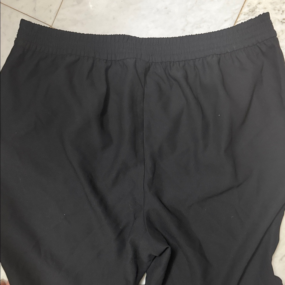 GAP Black dress pants fabric jogger with knit ankle cuff - Picture 4 of 7